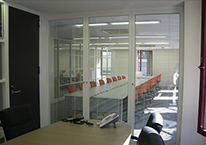 ブラインド内蔵ガラス