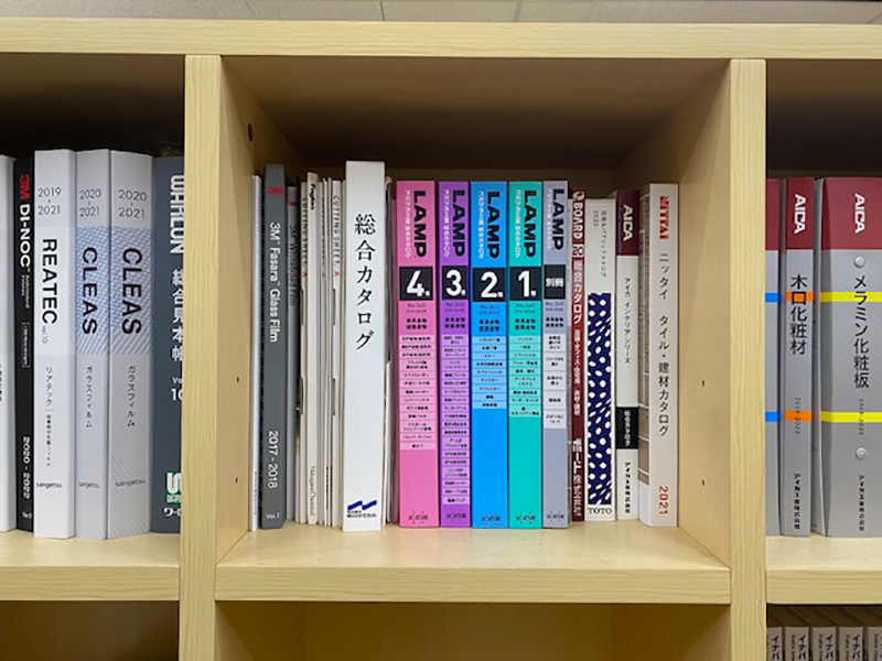 天板厚さ25mmで丈夫、長持ち